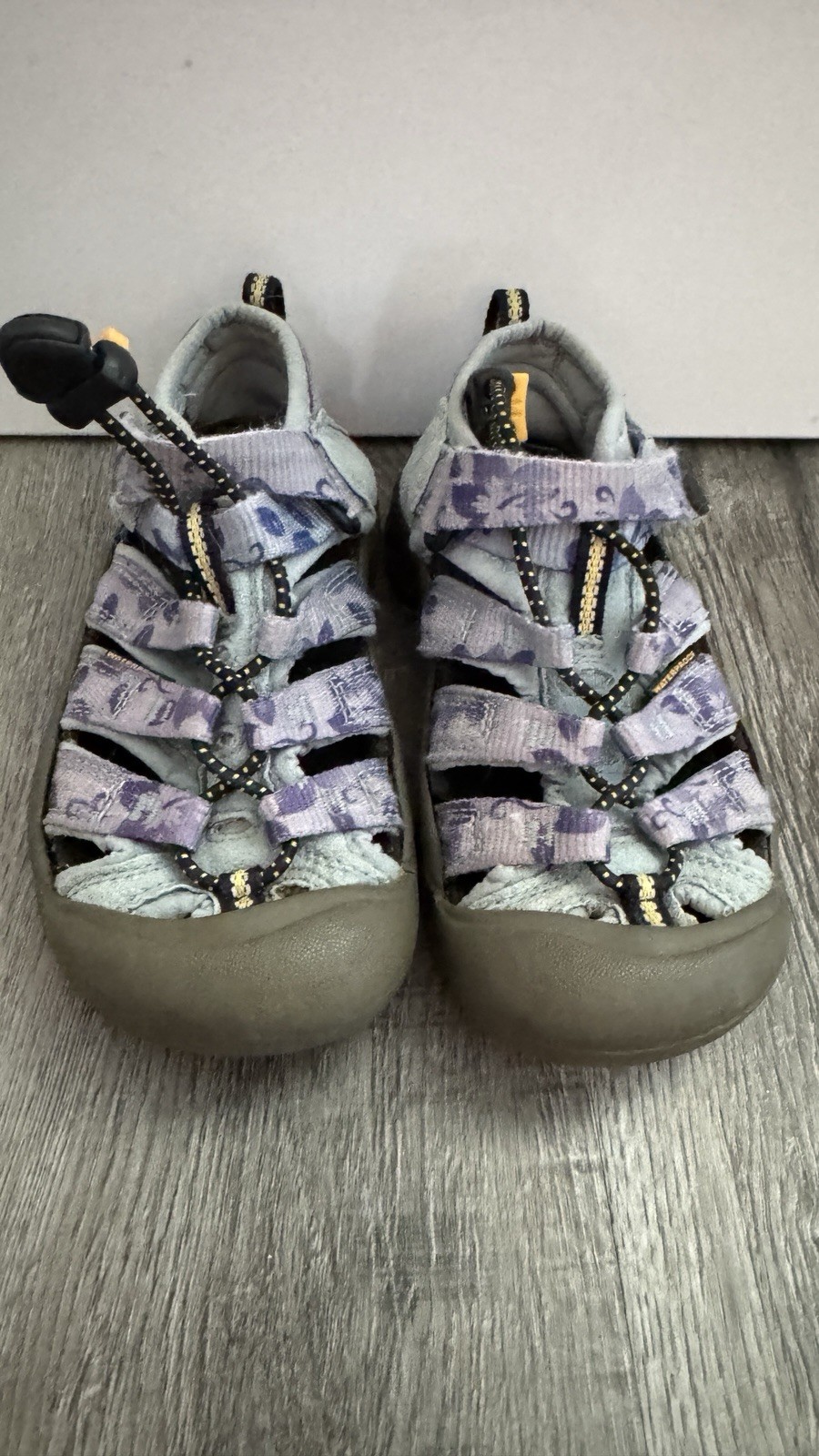 VGUC KEEN Newport taglia T10 sandali unisex escursionismo sentiero scarpe acquatiche T6