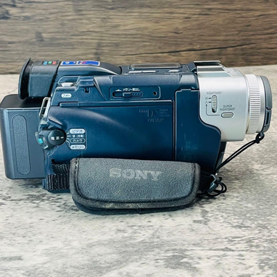 SONY Handycam DCR-TRV17 MiniDV Digital Video Camcorder NightShot