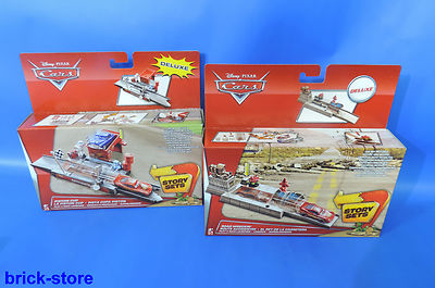  Disney Cars Deluxe  / CDP74  /  Piston Cup / CDP77 Road Wreckin