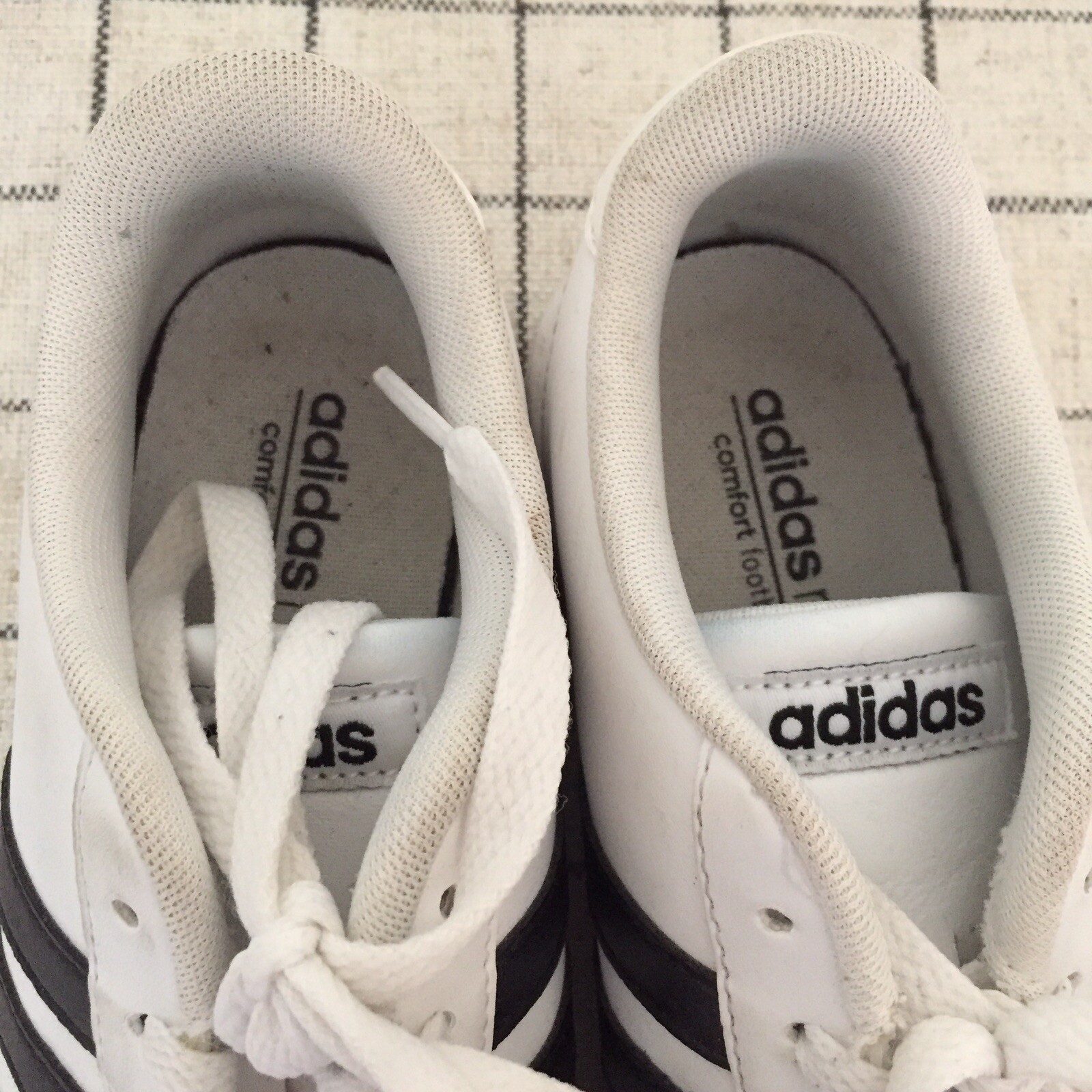 adidas neo baseline white