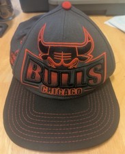 New Era 9Fifty SnapBack Chicago Bulls Black/Red Hat/Cap-Sharp Hat-Great Conditio