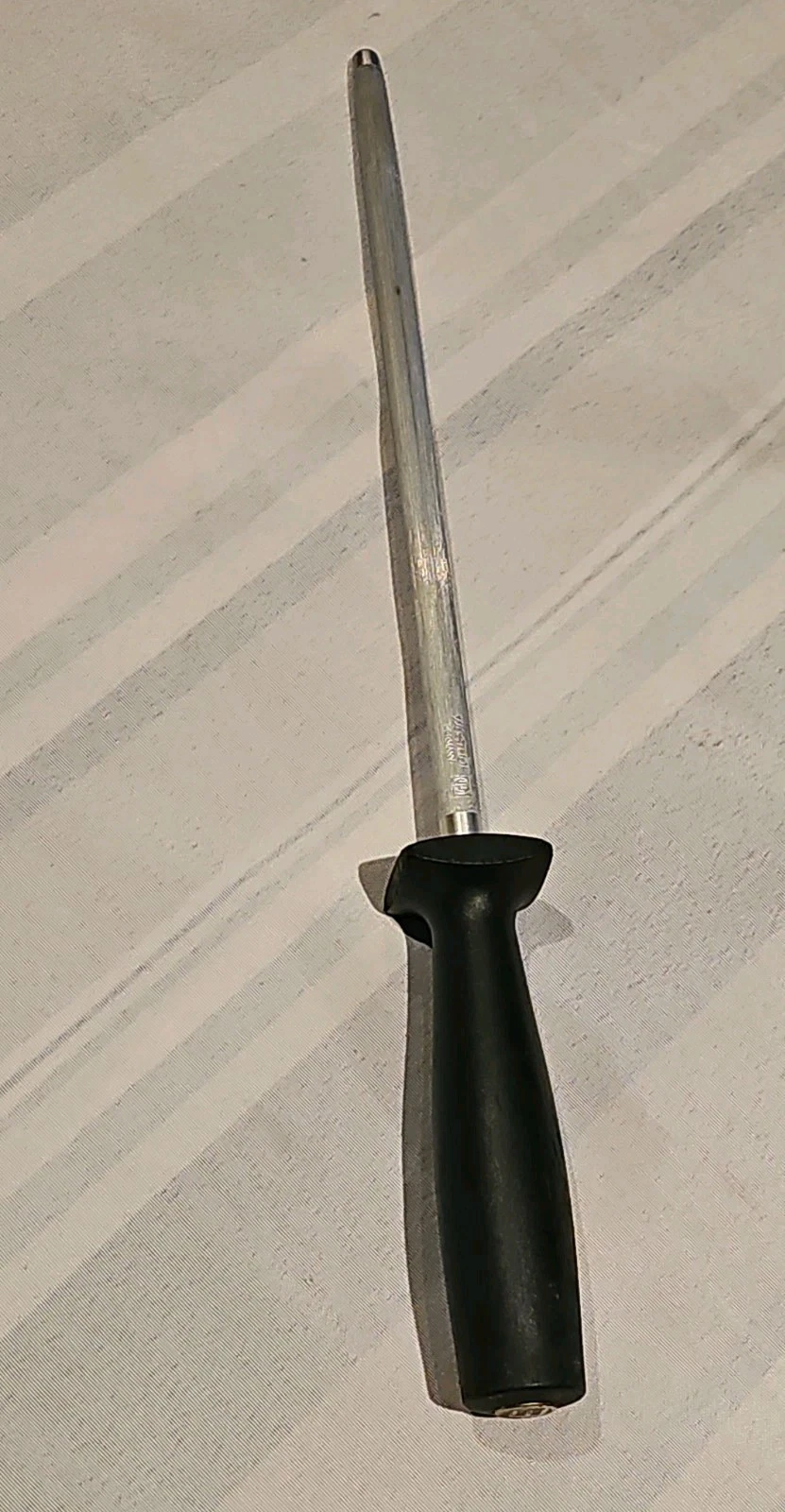 Wusthof Silverpoint 9" Knife Sharpening Honing Rod Wand Steel Free shipping
Opens in a new window or