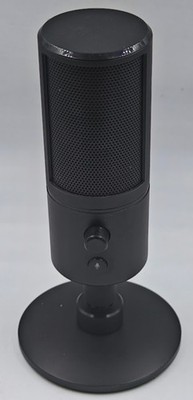 Razer Seiren RZ19-0229 Digitales Mikrofon - Ungetestet, Ohne Originalverpackung