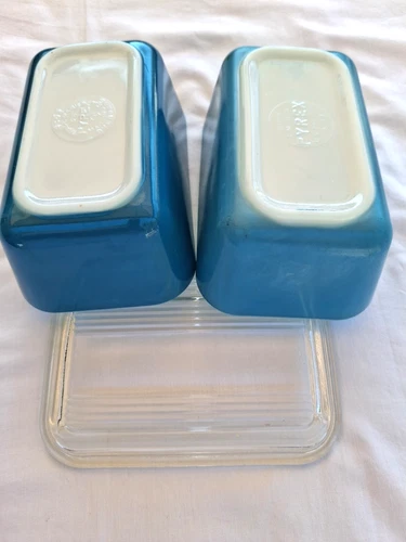 Vintage Blue PYREX / Dish 502-B  / Lid 502-C Ribbed Lid