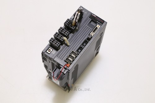 MITSUBISHI Used MR-J4W3-222B+MR-BAT6V1SET 200W 3 Axis amplifier DRV-I-3878=9F19 - 第 1/16 張圖片