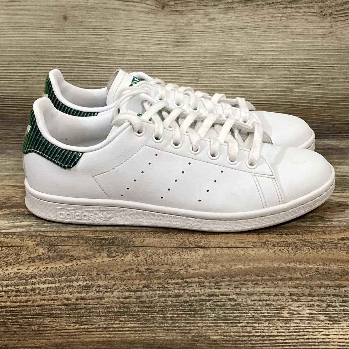 How Do adidas Stan Smith Fit? Stan Smith Sizing for All