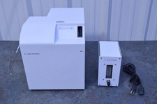 AGILENT 1260 CHIP CUBO G4240A Y CAUDALÍMETRO G1995A PARA CROMATOGRAFÍA LÍQUIDA