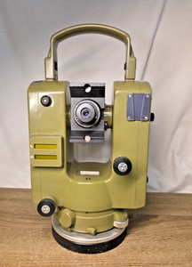 Theodolite Kern Swiss E2 Vintage Kern's Precision Surveyor Alignment Instrument