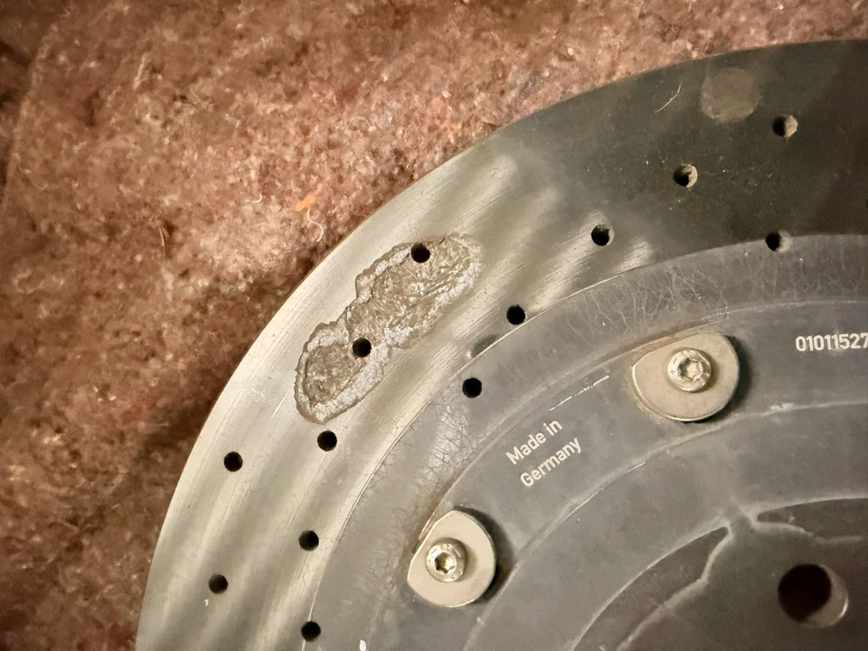 Keramik Bremsscheibe hinten links Mercedes AMG 63S A2314230712 AMG GT W213 usw - Bild 3 von 4