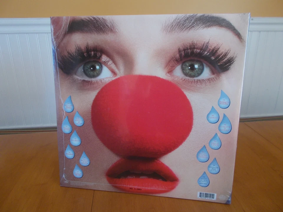 EXCLUSIVE Katy Perry LP RECORD ALBUM "Smile"  Limited Edition TRANSLUCENT COBALT - Image 3 of 3