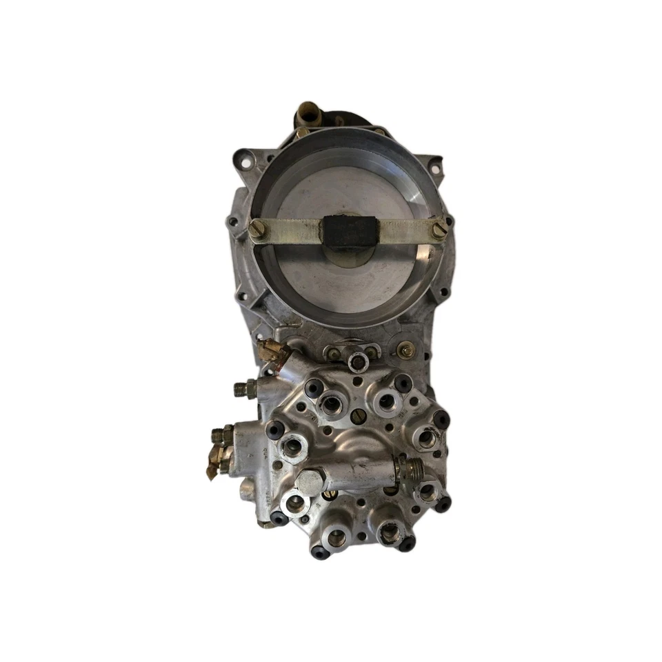 Mercedes Benz 1981-85 OEM 380SL 380SEL 500SEC 500SE DISTRIBUIDOR DE INYECCIÓN DE COMBUSTIBLE Foto 4 de 4