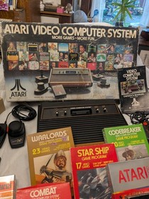 ATARI CX-2600A  VIDEO COMPUTER SYSTEM 1980 16 Games Pac Man Xtra Controls + More