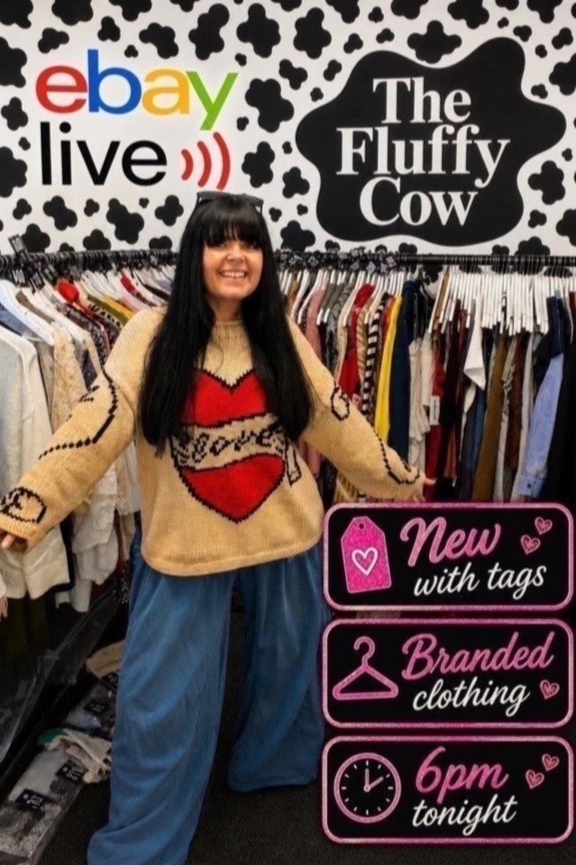 🐮🖤 | The Fluffy Cow Live Show | New With Tags | Branded Fashion 🐮🖤