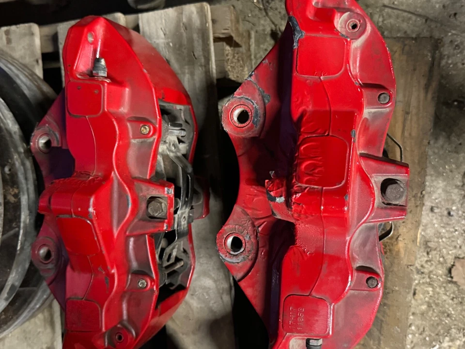 2015-2021 Dodge Charger Challenger Hellcat / Scat Pack 6 Piston Brembo Calipers - Image 3 of 4