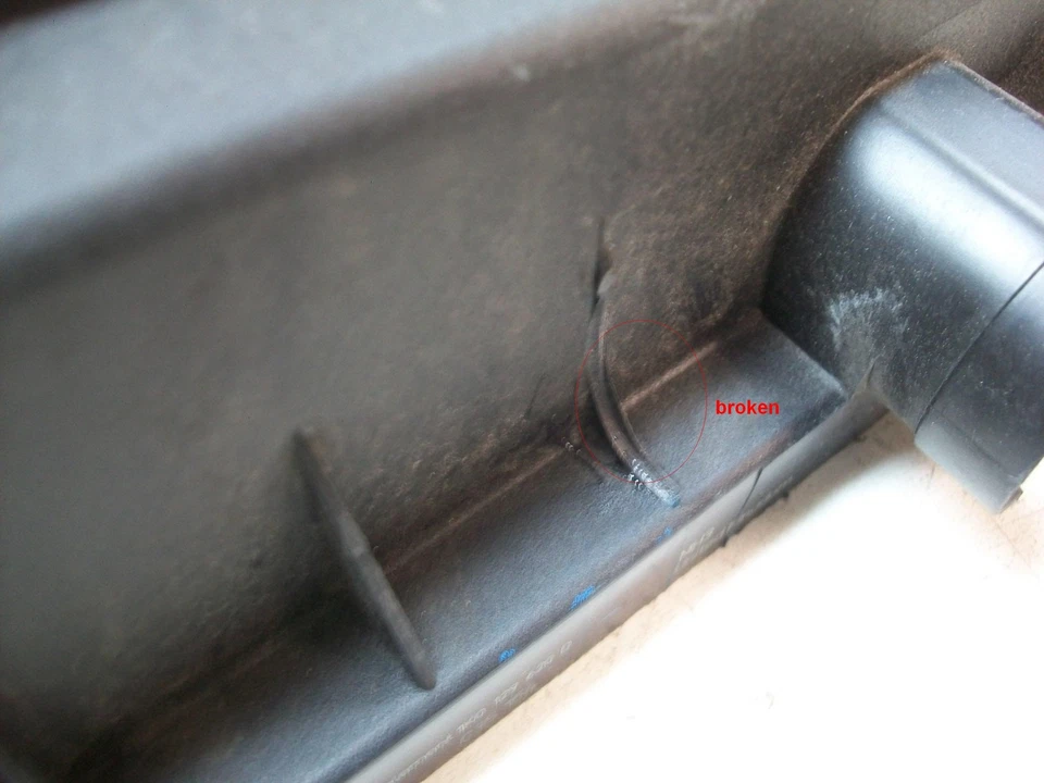 dp30150 Audi A3 2006 2007 2008 2009 2010 2011 2012 2013 filtro de aire superior caja original Foto 2 de 4