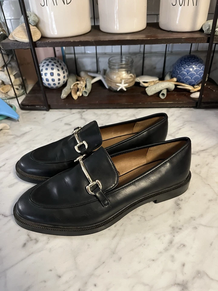 H&M- black low-heel loafers w gold buckle/horse bit women's size 9 ~ new - Image 3 of 4