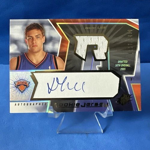 2005-06 SPx - Autographed Rookie Jersey David Lee #142  /1499