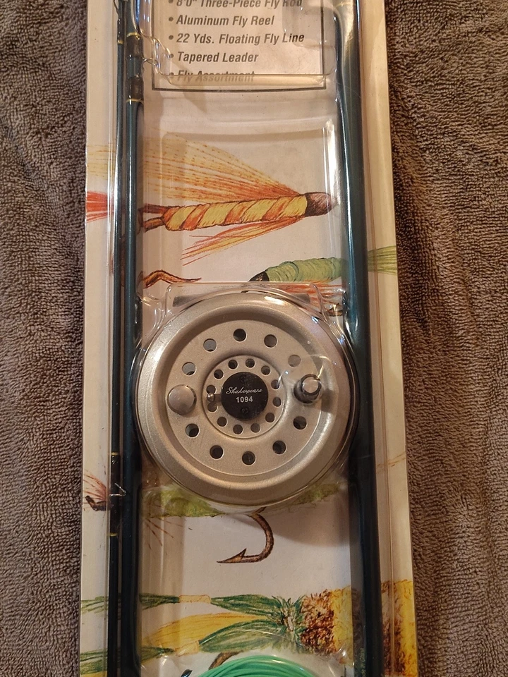 Vintage Sealed Shakespeare Complete Fly Fishing Kit 8 Ft Fly Rod And Accessories - Image 3 of 4