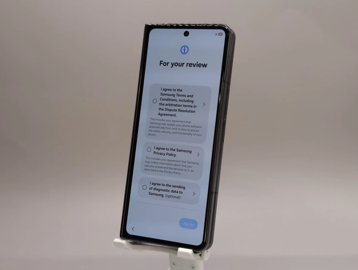 Samsung Galaxy Z Fold4 Unlocked for Sale - Shop New & Used Cell