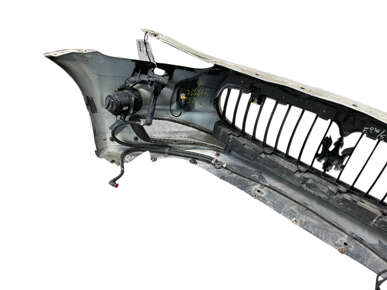 2008 - 2016 MASERATI GRANTURISMO 4.7L RWD FRONT BUMPER GRILLE COVER *DAMAGED*