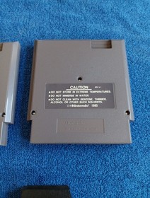 Nintendo NES System - 2 Game Lot Baseball Stars / Bases Loaded Baseball Games 