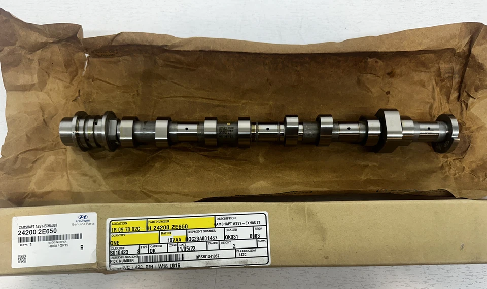 Conjunto de árbol de levas de escape híbrido Kia Optima 2017-20 pieza OEM # 24200-2E650 Foto 2 de 4