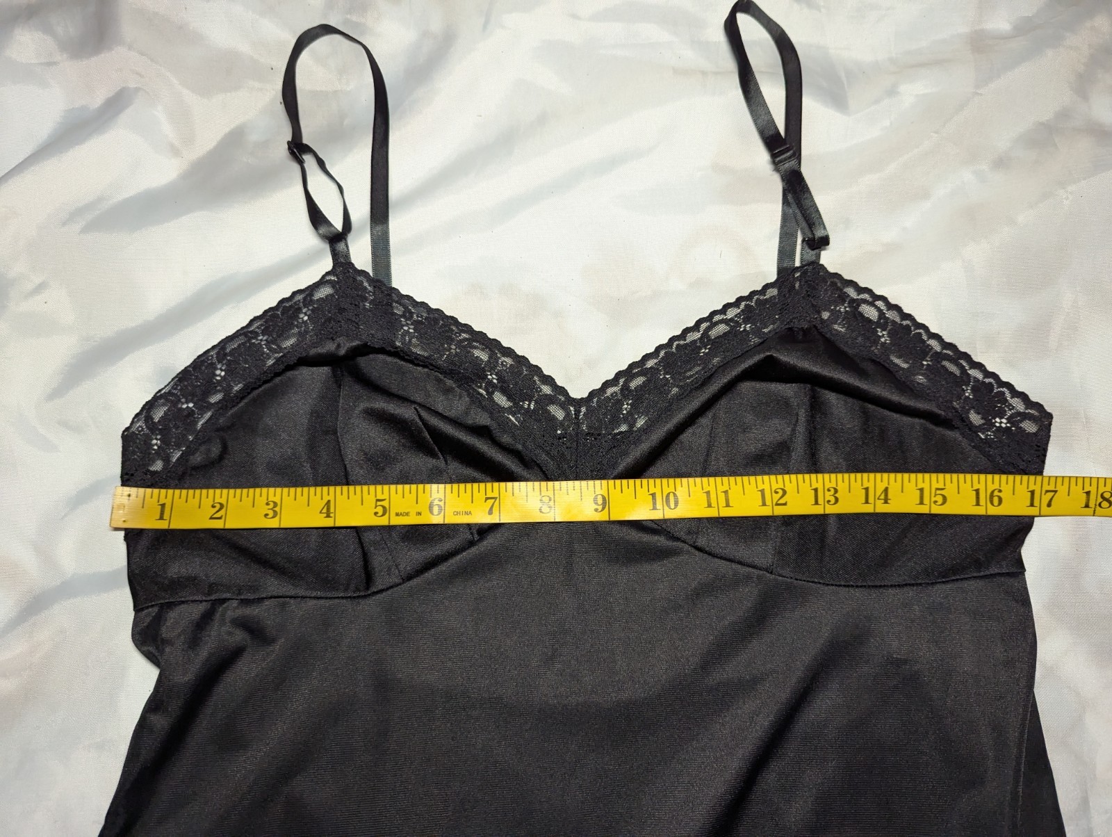 VANITY FAIR Size 36 Black Nightgown Slip Dress LACE TRIM 100% Nylon Women's VTG