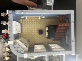 LEGO Creator Expert Assembly Square 