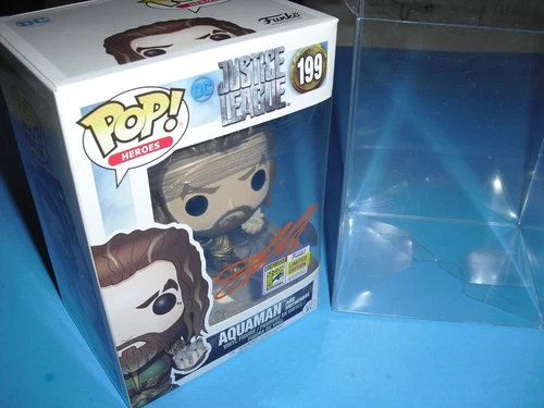 Funko Pop! Justice League #199 Aquaman 2017 SDCC signed Jason Momoa w/ COA MINT!