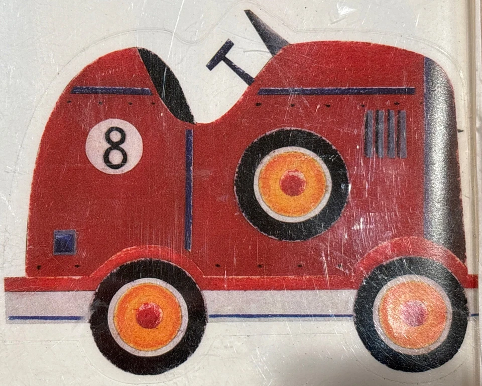 COCHES CAMIONES TRENES Helicóptero Grúa Tractor Ciclomotor Pegatinas de Pared 26 Calcomanías Foto 2 de 4