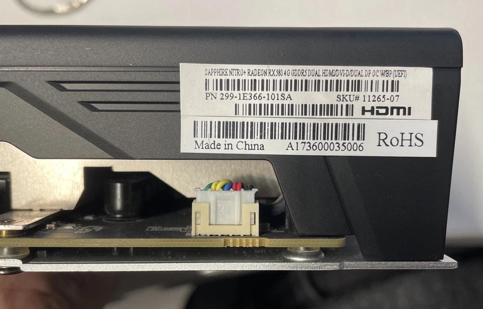 SAPPHIRE NITRO+ AMD Radeon RX 580 4GB GDDR5 Scheda Grafica (11265-07) - Immagine 3 di 3