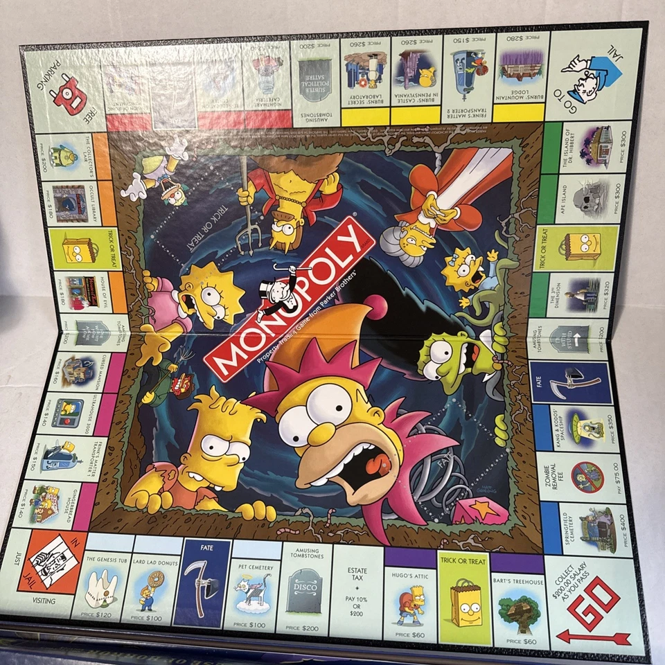 Hasbro Monopoly Simpsons Tree House of Horrors Edición Coleccionista - Completo  Foto 2 de 4