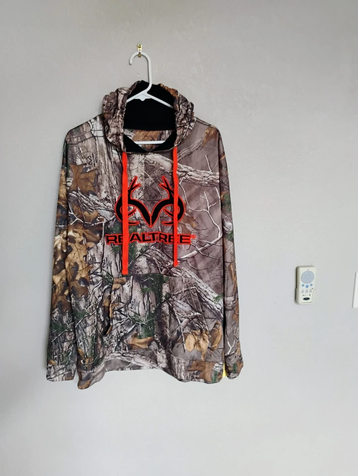  Realtree Xtra Camouflage Long Sleeve Hoodie, 2XL, Fleece Lined, Banded Waist,  - Image 2 of 4