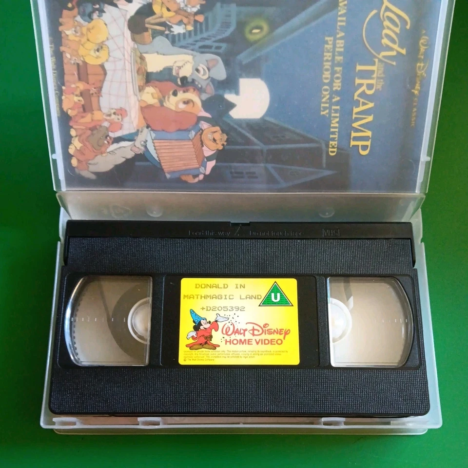 Donald In Mathmagic Land VHS Disney Mini Classics Duck Video TESTED - Image 3 of 3
