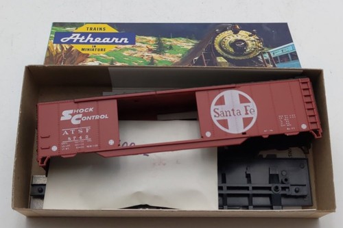Athearn 1317 HO A.T.S.F. Kit vagón de carga doble puerta Santa Fe 50' # 8742 | Zustand: New