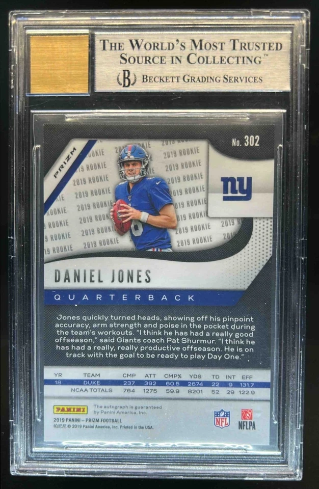 2019 Prizm Daniel Jones Rookie Auto RC Rookie #302 Giants BGS 8.5 - Image 2 of 2