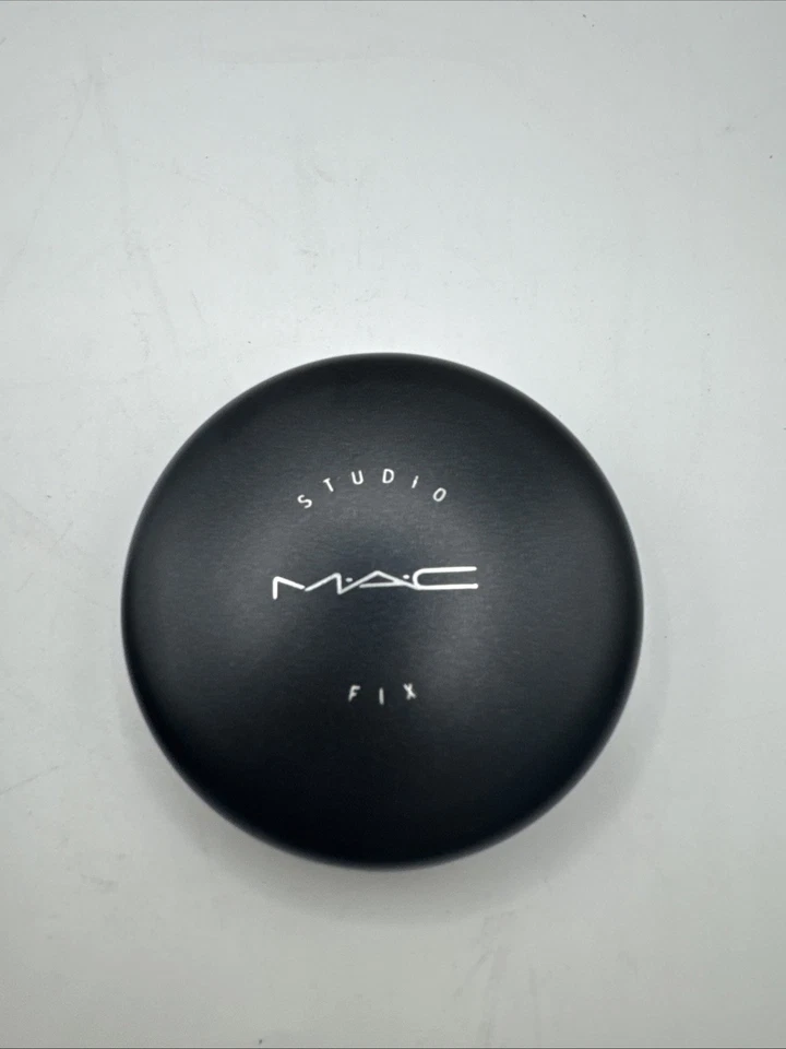 MAC Studio Fix Powder Plus Foundation Shade C4 – Full Size 15g ORIGINAL - Bild 2 von 4