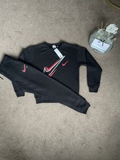 Men’s Nike Tracksuit Black Size Medium Brand New