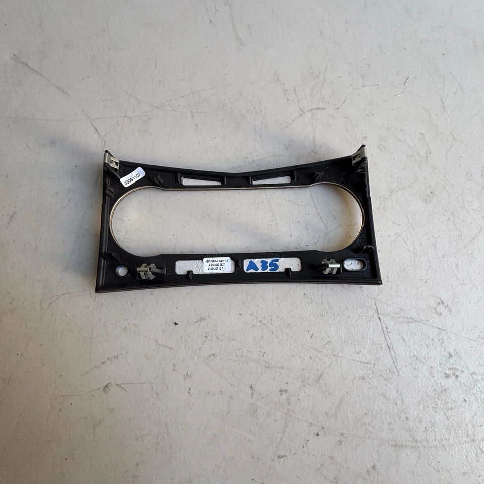 Interruptor de control de clima Mercedes-Benz C300 2008-2014 bisel de ajuste A2046803507 OEM. Foto 2 de 4