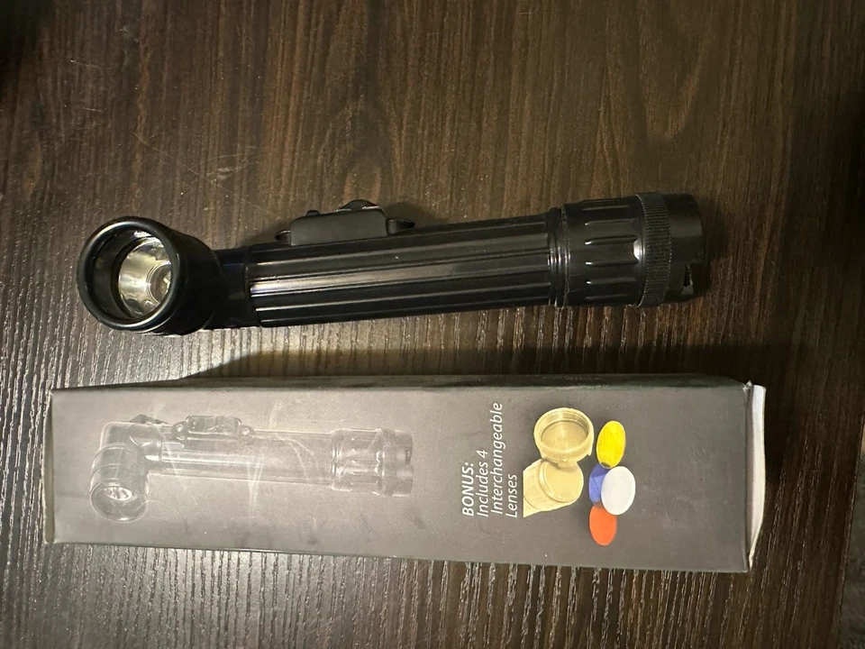 Fox Outdoor Products LED Mini Anglehead Flashlight 4 Color Lenses Belt Clip Blk - Image 2 of 4