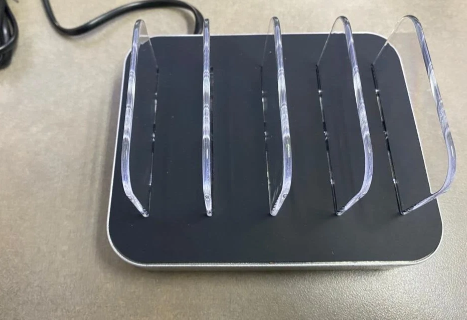 HomeHub 4 Port Charging Station ZipKord - Image 2 of 4