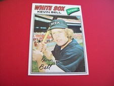 KEVIN BELL CHICAGO WHITE SOX TOPPS 1977 BASEBALL CARD #83 MLB BASEBALL VINTAGE