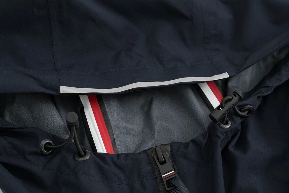 Tommy Hilfiger Water-repellent Tech Hooded Jacket in Navy - Image 4 of 4