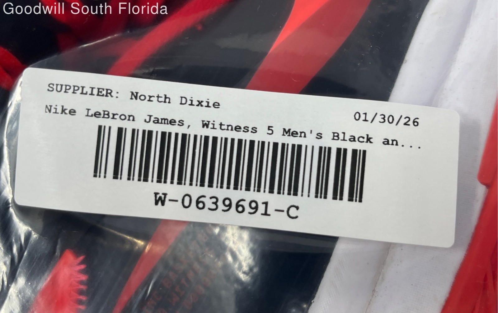 Nike Mens LeBron Witness 5 CQ9380-005 Black And Red Sneakers Shoes Size 11.5 thumbnail 7