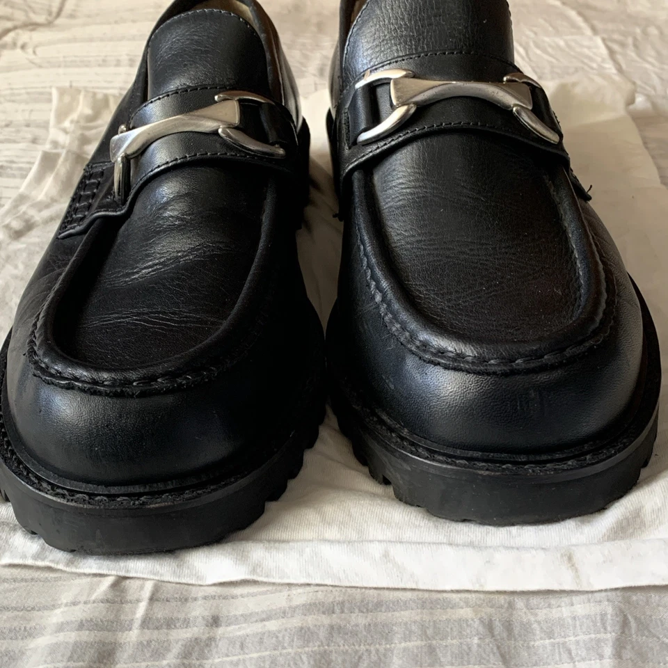 KENNETH COLE REACTION 10.5 D Mocasín Cuero Negro Hebilla Plateada LINDO Foto 3 de 4