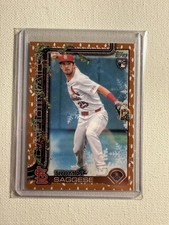 2025 Topps Holiday Baseball #H187 THOMAS SAGGESE RC GOLD HOLIDAY LIGHTS