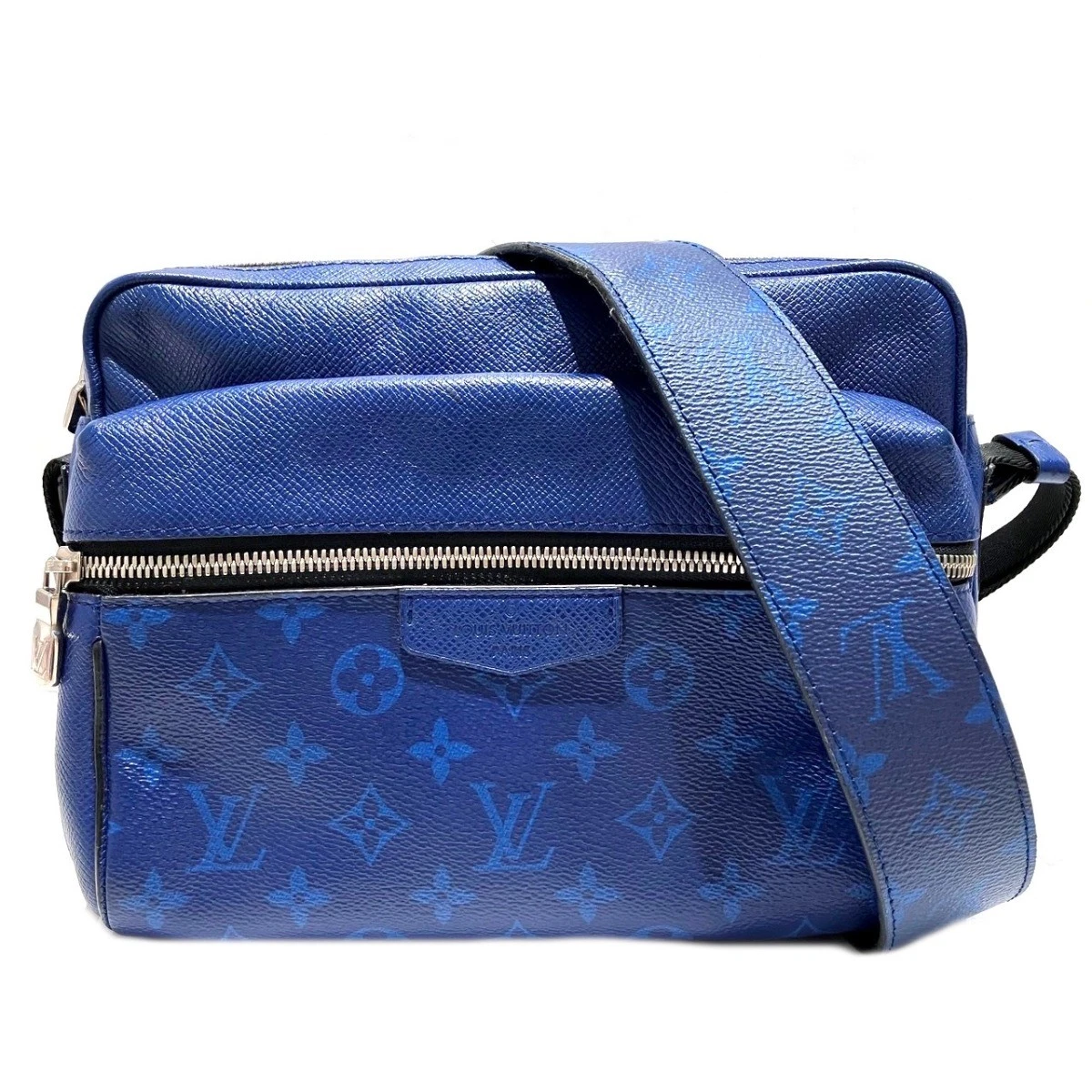 25+ Louis Vuitton Blue Men's Messenger Bags for sale | Updated Oct