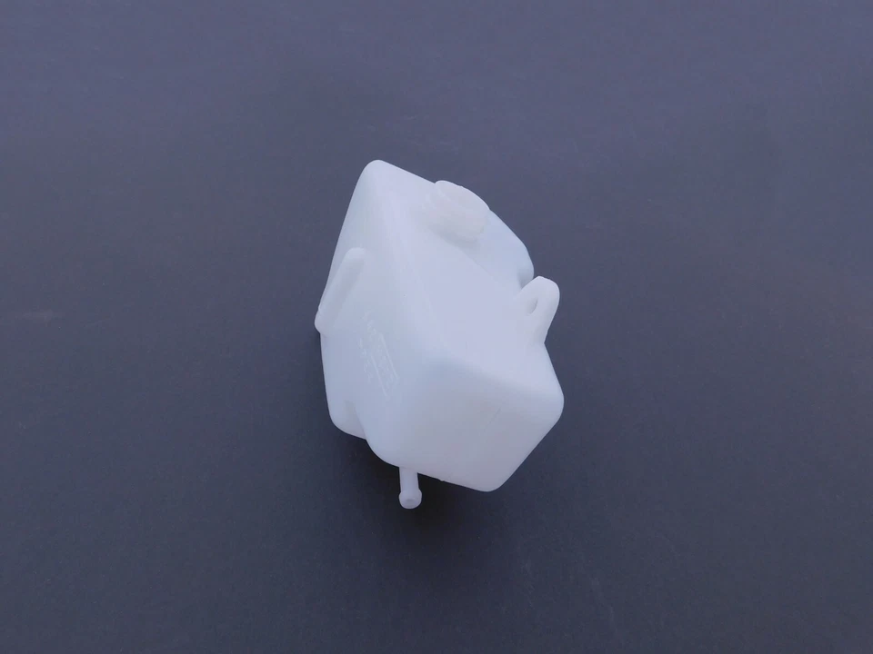 TANQUE DE ACEITE SUZUKI 85-87 JR50 / 2000-2006 JR50 OEM GENUINO NUEVO 44611-04410 Foto 4 de 4