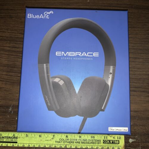 BlueAnt Embrace Stereo Headphones with Apple Remote for Iphone 4, 5 and Ipad - Afbeelding 1 van 2