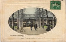 Old postcard Vichy Le Hall des Sources (1158159)